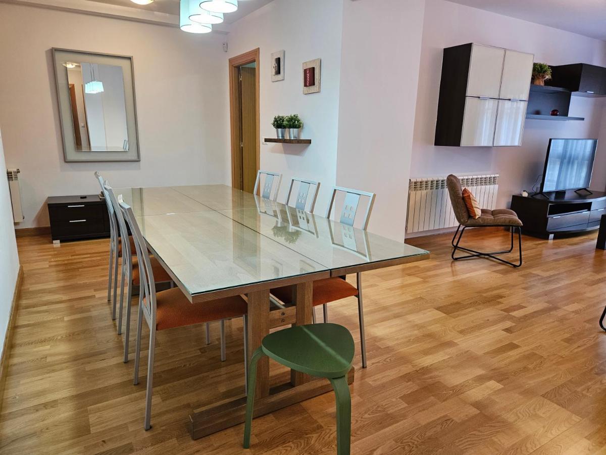 13B01 Apartamento Con Terraza Y Garaje Ribadesella Exterior foto